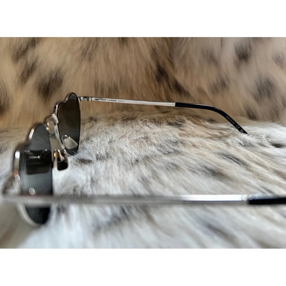 Brand new Saint Laurent Sunglasses with Saint Laurent Case. - Picture 2 of 4